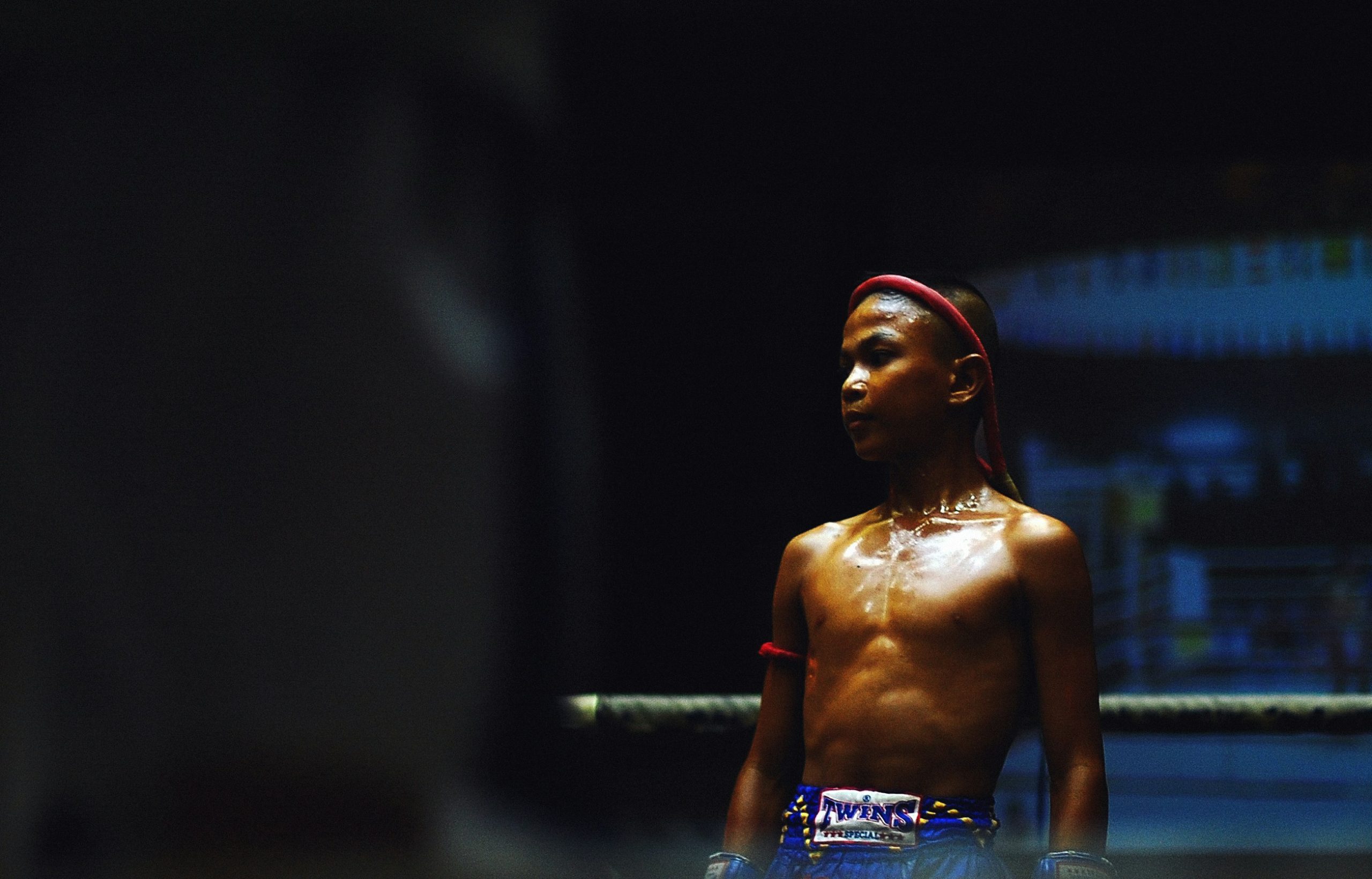 Hexagone Muay Thaï - Club de boxe thaïlandaise Cergy Pontoise Val d'Oise - Respect Courage Efficacité